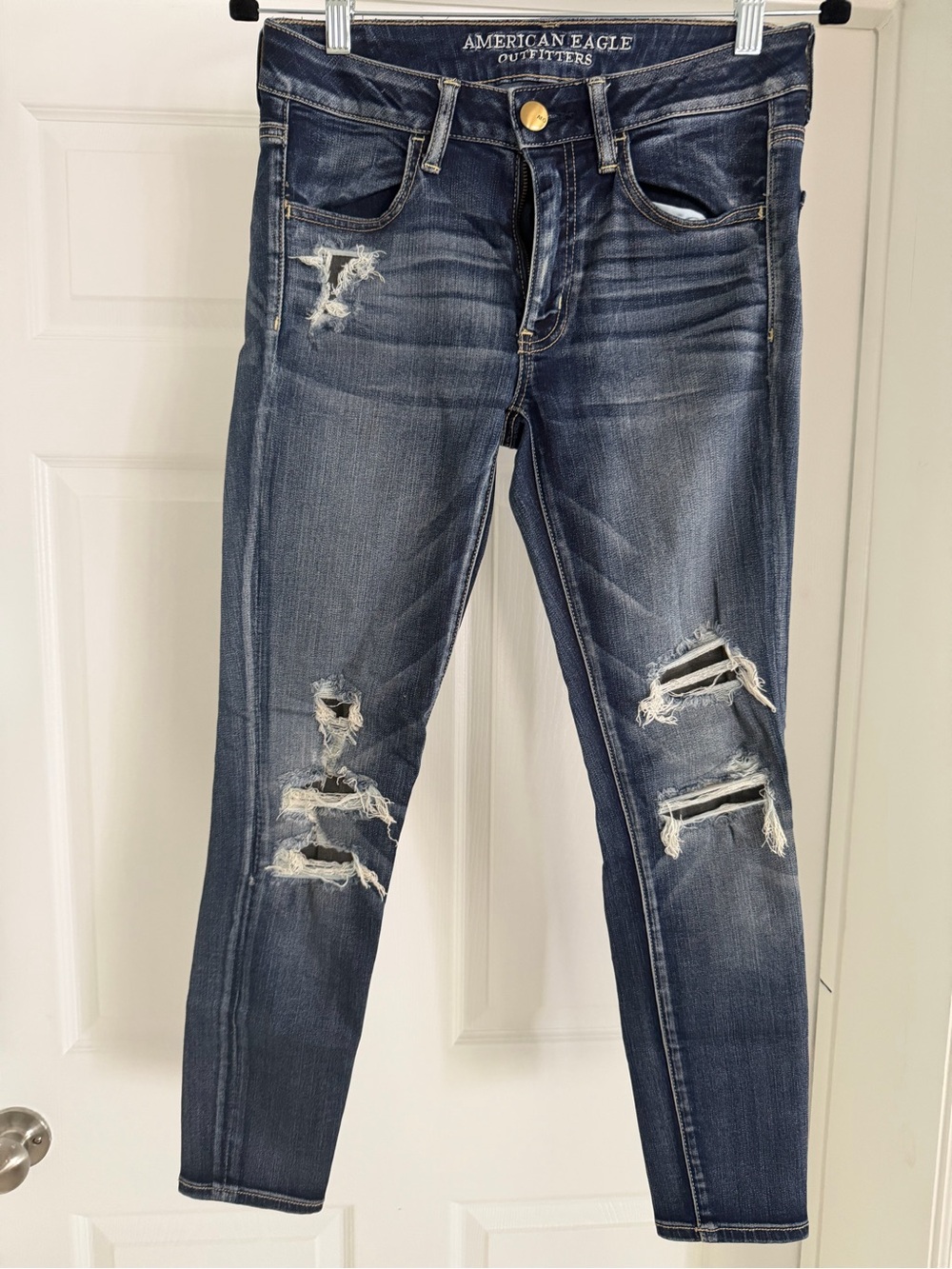 American Eagle Outfittersy Dark Blue Distressed Skinny Jeans